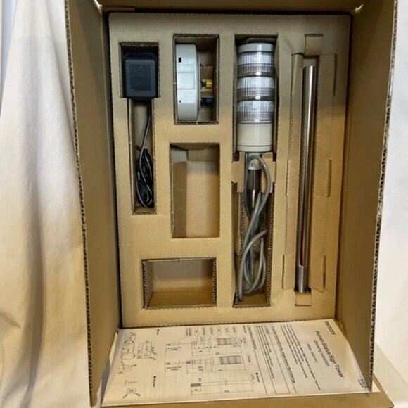 PARTS Patlite HSST-312-RYG Signal Light Assembly Kit 120V MISSING MOUNTING PARTS - Picture 2 of 9